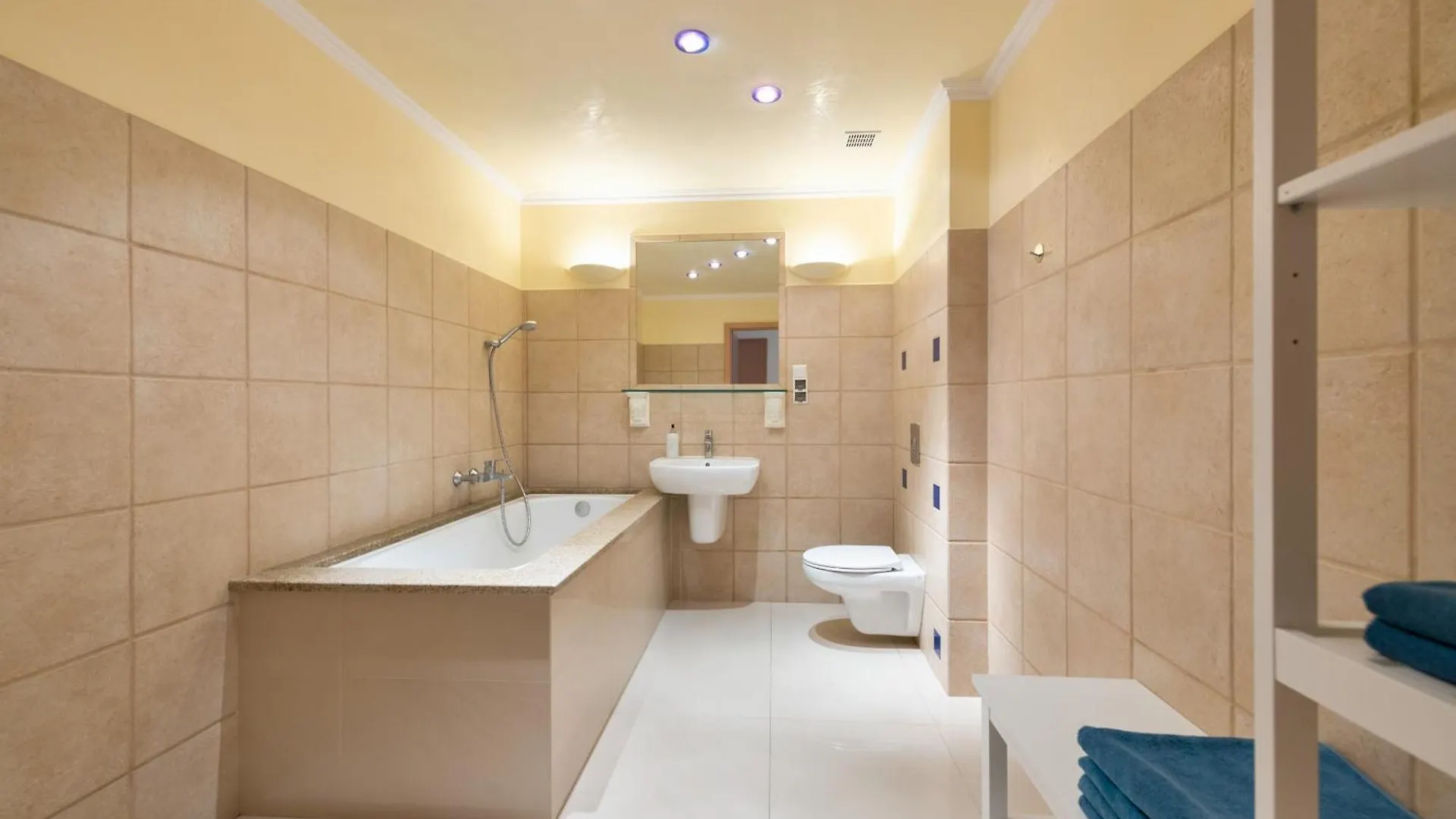 Sopocki Apartament Przy Plazy Sopot Apartment